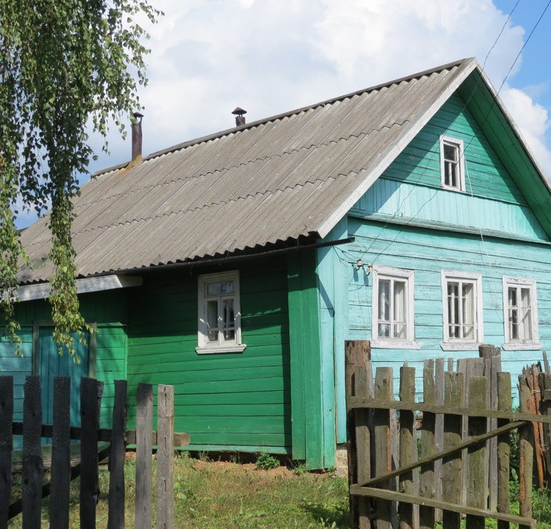 Дом на окраине села Итомля Ржевского района