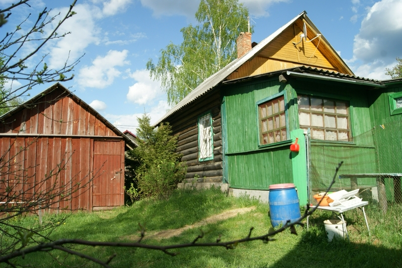 Дом ПМЖ в лесной деревне Озерки  между двух озер